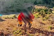 影/花蓮南湖大山30歲男高山症肺水腫　黑鷹直升機吊掛