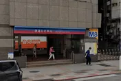 捷運台北車站男子「對自己噴防狼噴霧」！警台中逮人到案