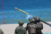 顧立雄視導　陸射空射4型刺針飛彈首度同場實彈射擊