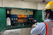 迎戰強颱巴威！台電動員7316名人力搶修　籲民眾及早防颱