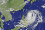 強颱巴威逼近！氣象署14:30發海警　全台22縣市恐納陸警