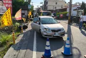 擦撞車禍卻見案外案！　女兒躺副駕「人卻走了」