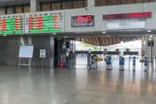 不斷更新/巴威颱風襲台！13航線停航　台鐵東西幹線18:00前停駛