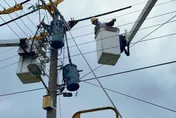 颱風巴威來襲！全台逾13萬戶停電　台電：4.4萬戶待復電