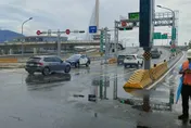白海豚颱風殺到！淡江大橋今晚9點預警封閉 　慢車道全趴