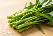 吃空心菜能降血壓？營養師：鉀離子排鈉能護血管