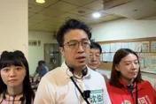 吳崢失言「又不是我逼你吃」！沈伯洋回應了