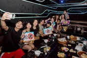 5男4女KTV開趴「驚見高虹安」！新竹市長人氣太高　稽查變見面會