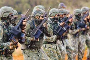 寧賠錢也要跑！國軍驚傳逾4000人提前退伍  賠金近10億