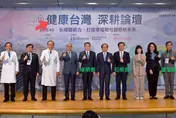 致癌油還在燒　卓榮泰偕2官「健康台灣」下燦笑合照