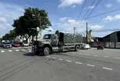 影/軍方又出包！軍卡違規迴轉大外割撞休旅車「害女腦震盪」