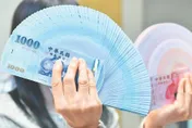 台幣暴力升值又來了？出口商湧2千億拋匯海嘯 　央行下半年最大危機