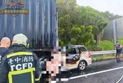 影/國3休旅車撞大車「駕駛燒死」！驚傳親友脫口：早就叫他找代駕
