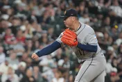 MLB/太空人6局灌8分逆轉！鄧愷威「K掉村上宗隆」奪第5勝