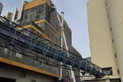 毒油案「大股東」福壽實業廠房突發大火！警消急灌救