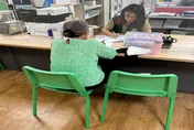 不甩64萬違規罰單！逆子害土地遭查封　7旬母掏現金救急