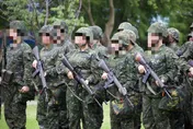 逼「寢室抓蜘蛛、拳頭塞嘴8分鐘」！陸軍爆「女中士霸凌」事件