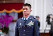 再有F-16特技飛官出任聯隊長　鍾坤昌將接掌第4聯隊