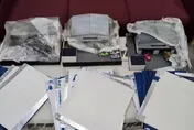 影/整間「車廠」都好毒！場景模型組包裝竟內藏海洛因
