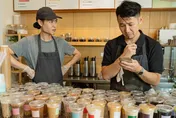 影/高雄鳳山「棄單王」害2手搖飲店168杯白做工　警：恐觸法