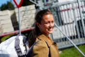 丹麥19歲公主入伍！獨自報到、不領軍餉　成女性義務役首批新兵