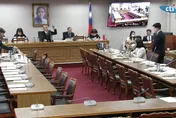 影/韓國瑜二度轟傅崐萁！破口大罵「立法院被黑暗力量控制了」