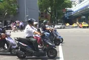 機車待轉別走捷徑　違規最高罰1800元