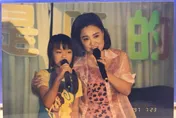 陳盈潔生前無子女！金曲歌后乾女兒張艾莉淚別：不用再受苦了