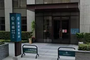 許芊芊婚後仍在趙建銘診所上班　丈夫親自接送