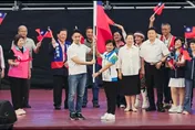 影/傅崐萁高喊「台灣的希望」！蔣萬安花蓮授旗挺游淑貞