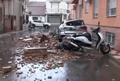 西班牙發生規模5地震！民宅「搖成碎片」砸爛路邊車輛