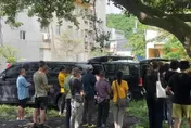 影/蜂巢僅距5公尺！墾丁搜救搬2具遺體　虎頭蜂群身旁飛