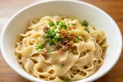 7歲童一吃麵就脹氣！醫提醒：長期體重落後別只當挑食