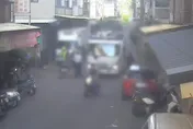 影/高雄回收物品小事釀大紛爭！清潔隊員遭恐嚇　警方介入偵辦
