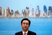挖糞工變首富！許家印9萬台幣拼出兆元身家　今淪階下囚唏噓落幕