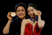「璃來龍」驚喜訂婚！粉絲笑稱不意外「早已嗅出兩人戀情」