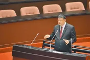 藍委陳雪生涉詐領助理費、為業者喬事！200萬交保並境管