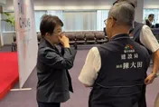 中天直擊！陳其邁熱線求援抽水機　盧秀燕一句「大其！我幫你排」患難見真情