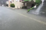 豪雨狂襲！屏東枋山鄉、林邊鎮安村今12時起停班停課