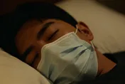 「戴口罩睡覺」防流感反而沒效？醫揭關鍵：通風更重要