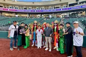 徐佳青「無可奉告」行程曝光！飛美國加州看MLB運動家隊台灣日