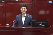 蔣萬安宣告：「自動駕駛公車」2027年上路！先投入4輛實測