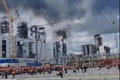 俄遠東天然氣化工廠大火釀15死、39傷　事故原因調查中