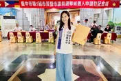 美貌與戰力兼具？楊寶楨搶頭香登記參選力拚進台中市議會