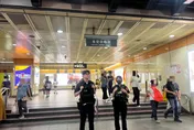 影/帶2把露營刀搭捷運！保全教官喊冤「教學用」移送法辦