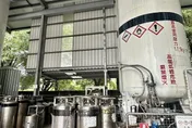 工業氣體冒充醫用氧與食用氣體　業者賺黑心錢4人遭羈押