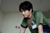 東野圭吾生前仍親盯劇本！赤楚衛二扛「加害者家屬」重責：站著都痛苦