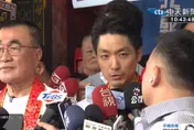 「有事衝我來！」蔣萬安回應兒遭查僑生身分：不要衝著未成年孩子