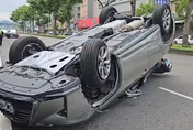 才離開保養廠！台中LEXUS車主恍神大翻覆　嘆：賠不完了