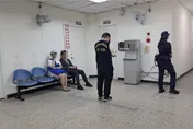 診所急救2小時！台南婦割眼袋胃穿孔亡　家屬悲痛提告